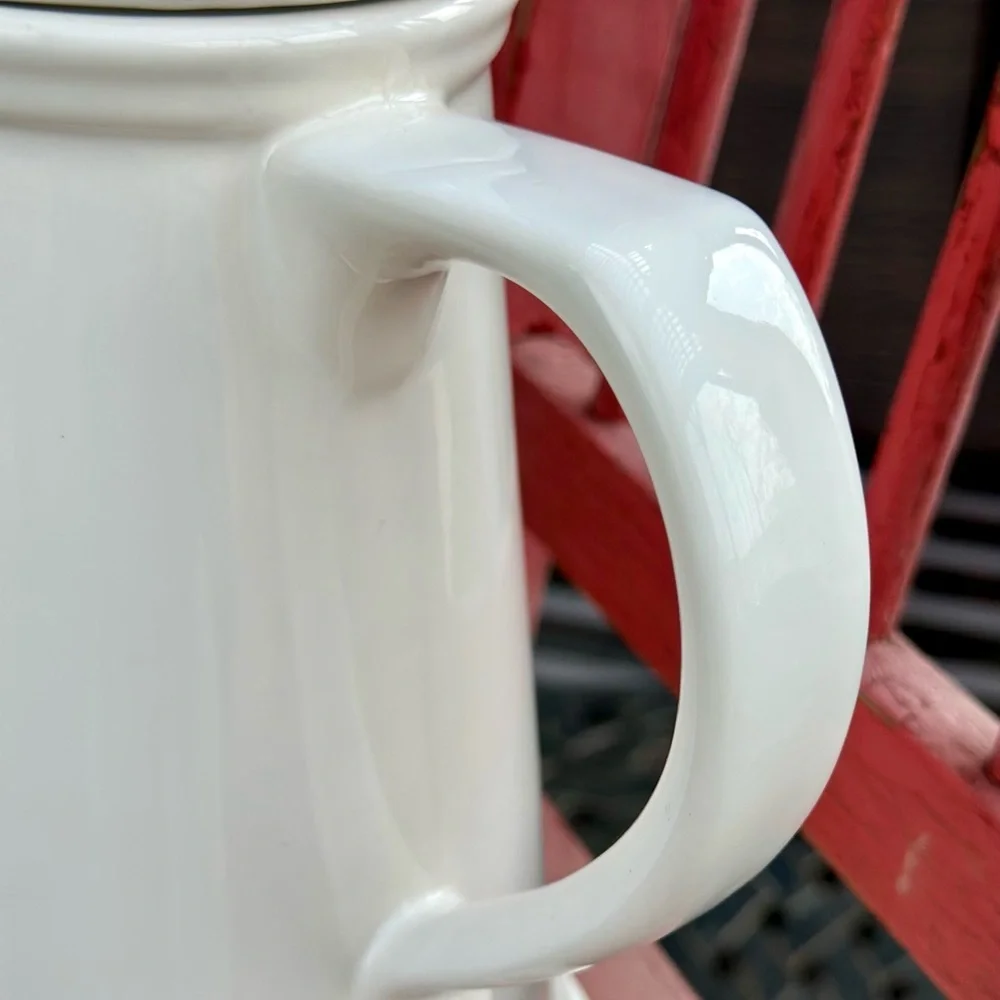 Vintage Creamy Ironstone Coffee Tea Pot with Lid - Picture 5 of 10